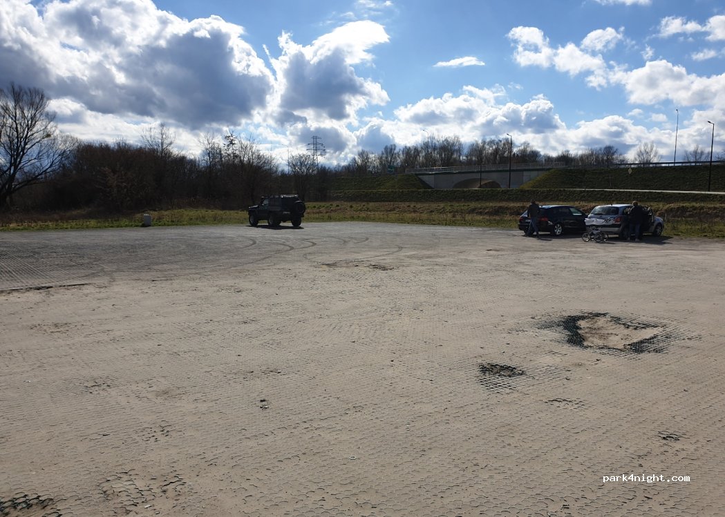(37-450) Stalowa Wola - 4.,37 Działkowa — foto 2