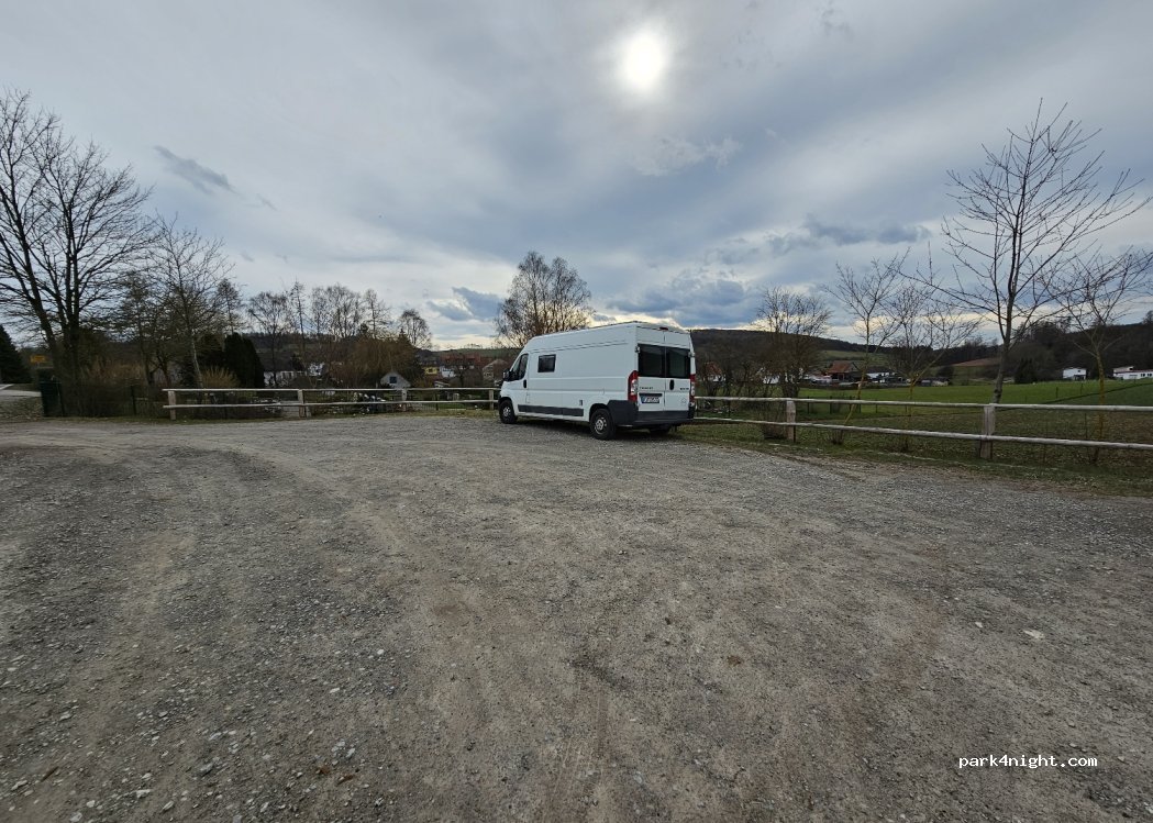Wanderparkplatz Drei Linden — foto