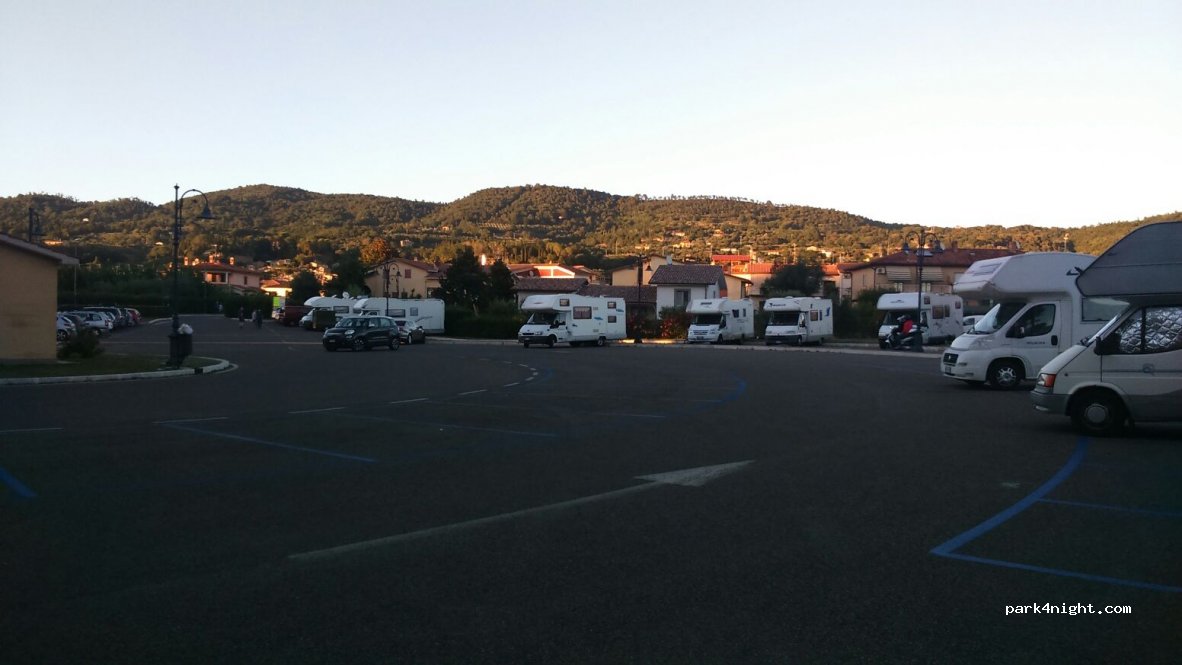 (01023) Bolsena - 61 Viale Luigi Cadorna — foto
