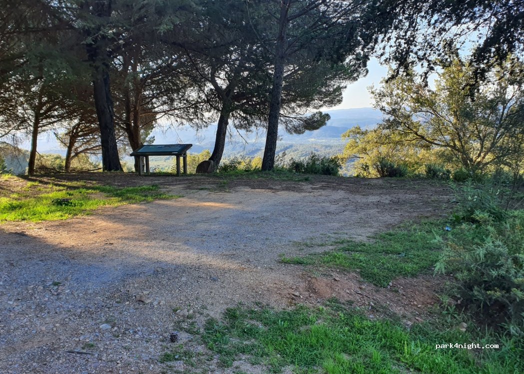 (21350) Almonaster la Real - Unnamed Road — foto