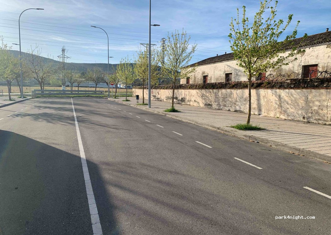 (10600) Plasencia - 43 Avenida a de Espa — foto