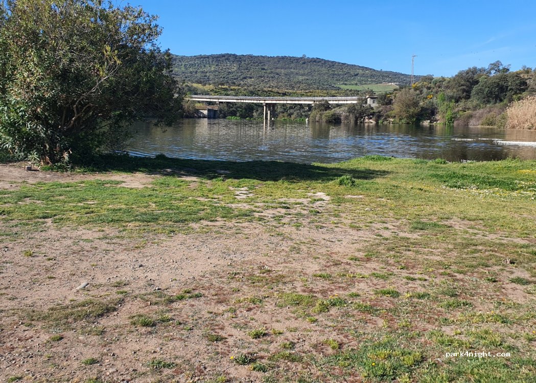 (06350) Higuera la Real - — foto 2