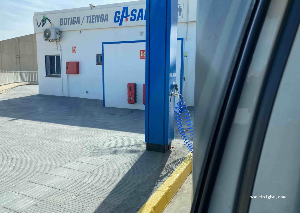 (43870) Tarragona - 4 Carrer Berlín — foto