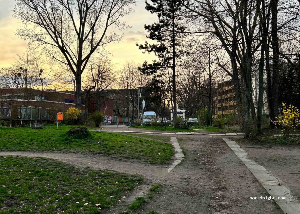(10999) Berlin - 92 Reichenberger Straße — foto 2