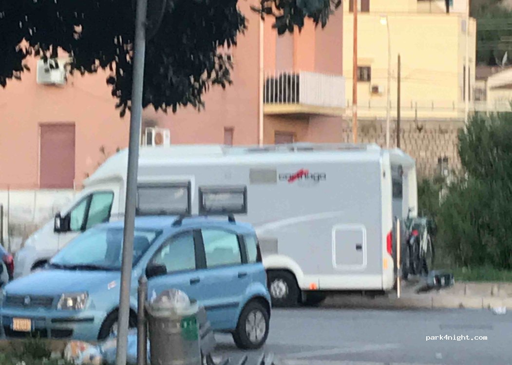 (90018) Termini Imerese - 70 Lungomare Cristoforo Colombo — foto 2