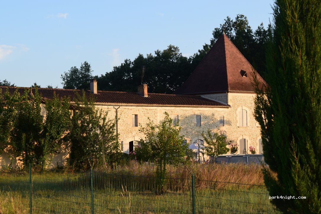 Vignobles Noriega - Maison du Berneuilh — foto