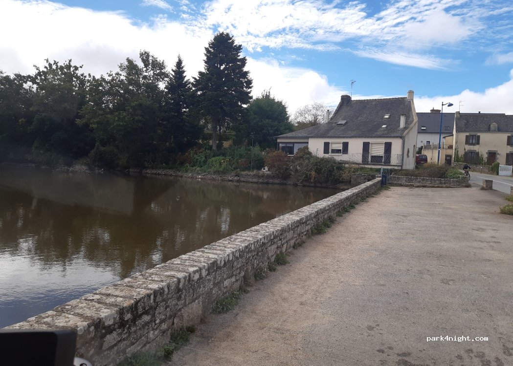 (56450) Noyalo - 36 Route du Pont — foto 4