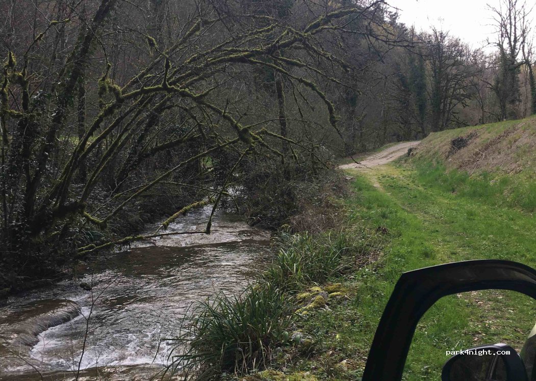 (01640) L'Abergement-de-Varey - — foto 2