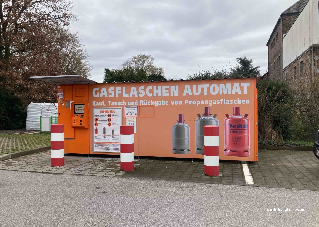 (40670) Meerbusch - 78-82 Krefelder Straße — foto 2