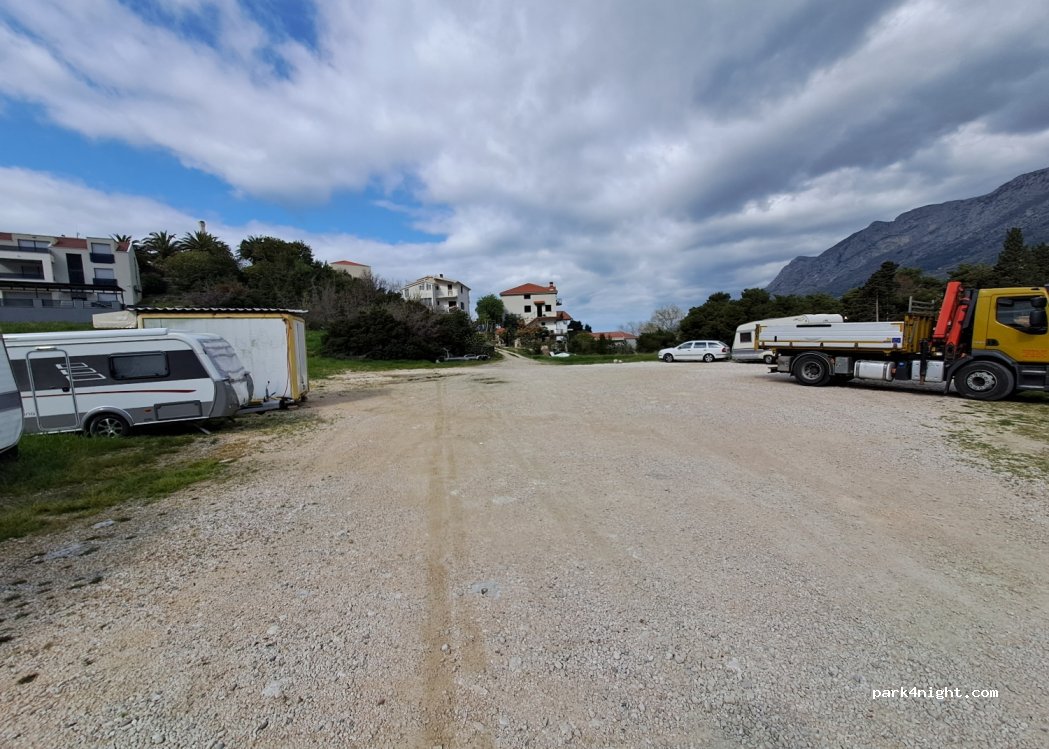 (21330) Gradac - 20 Jadranska — foto 2