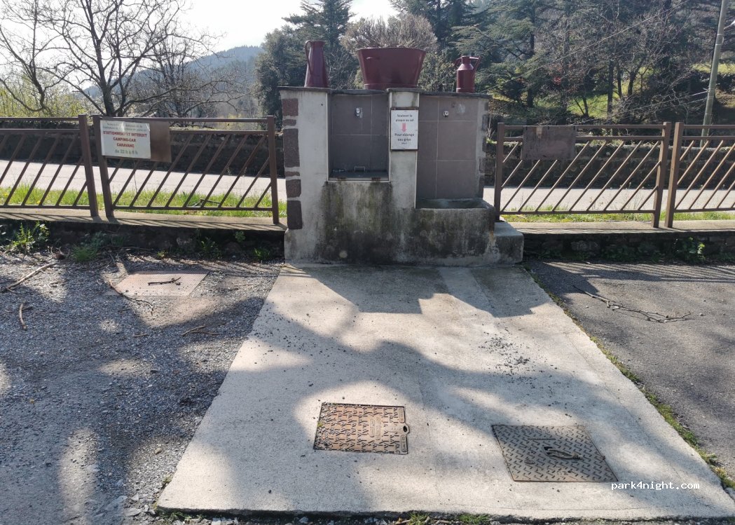 (30450) Génolhac - 25 Les Taillades — foto