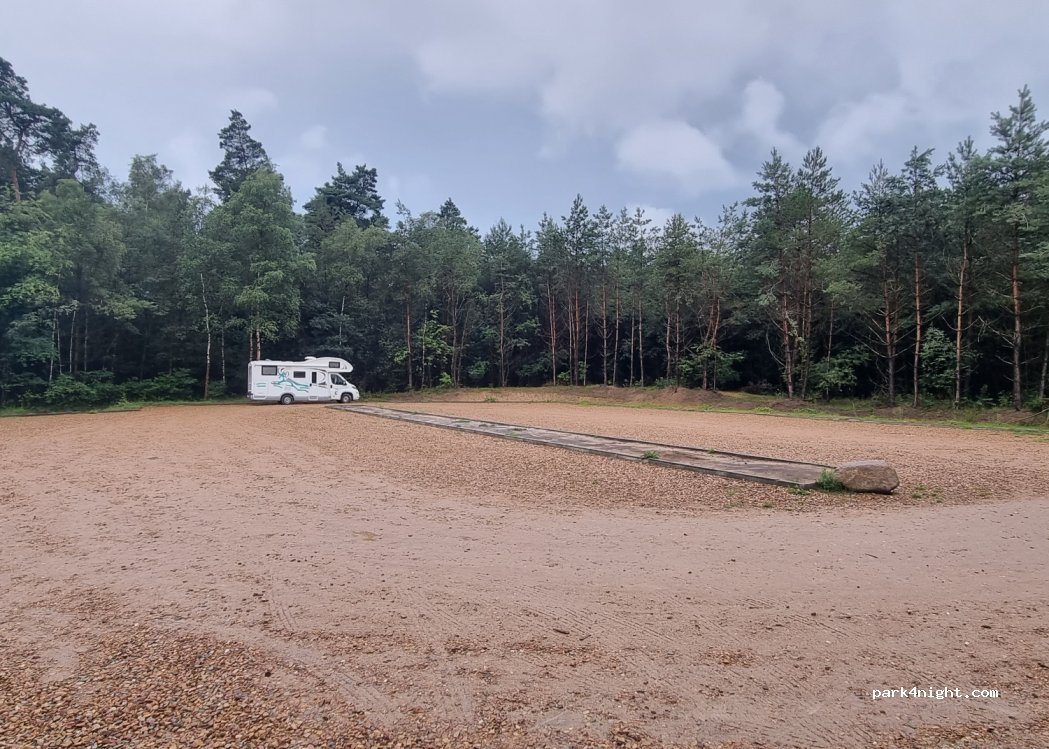(3775) Kootwijk - 3775 Houtvester van Het Hoffweg — foto