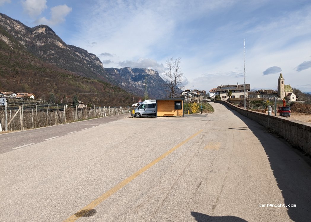 (39052) Caldaro - Altenburger — foto