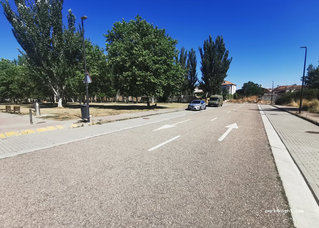 (09001) Burgos - Traseras Arcos — foto 5