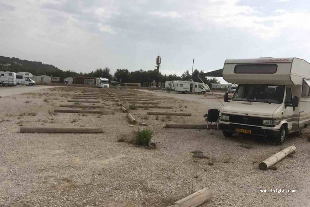Aire camping-car Mouret - Leucate Plage — foto