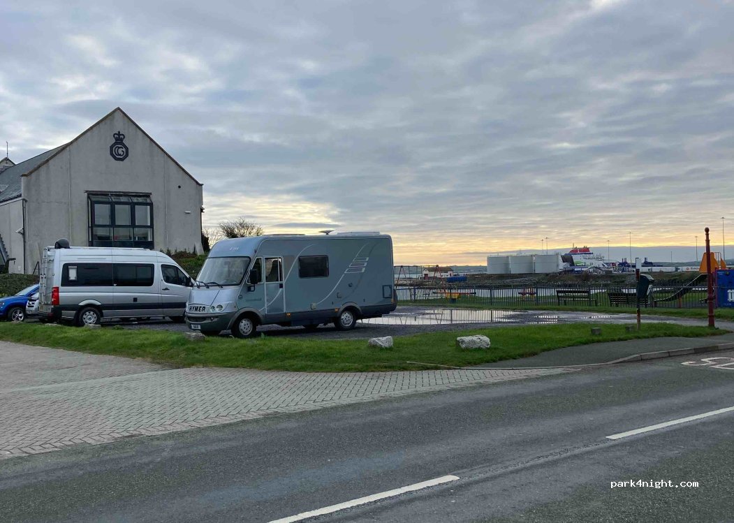 (LL65 1ET) Holyhead - 7 Prince of Wales Road — foto 2