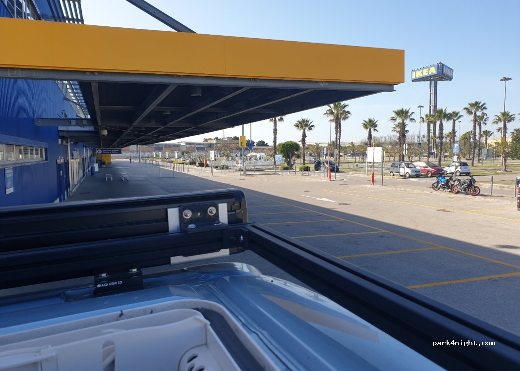 (70126) Bari - 3 Via Caduti del Lavoro — foto