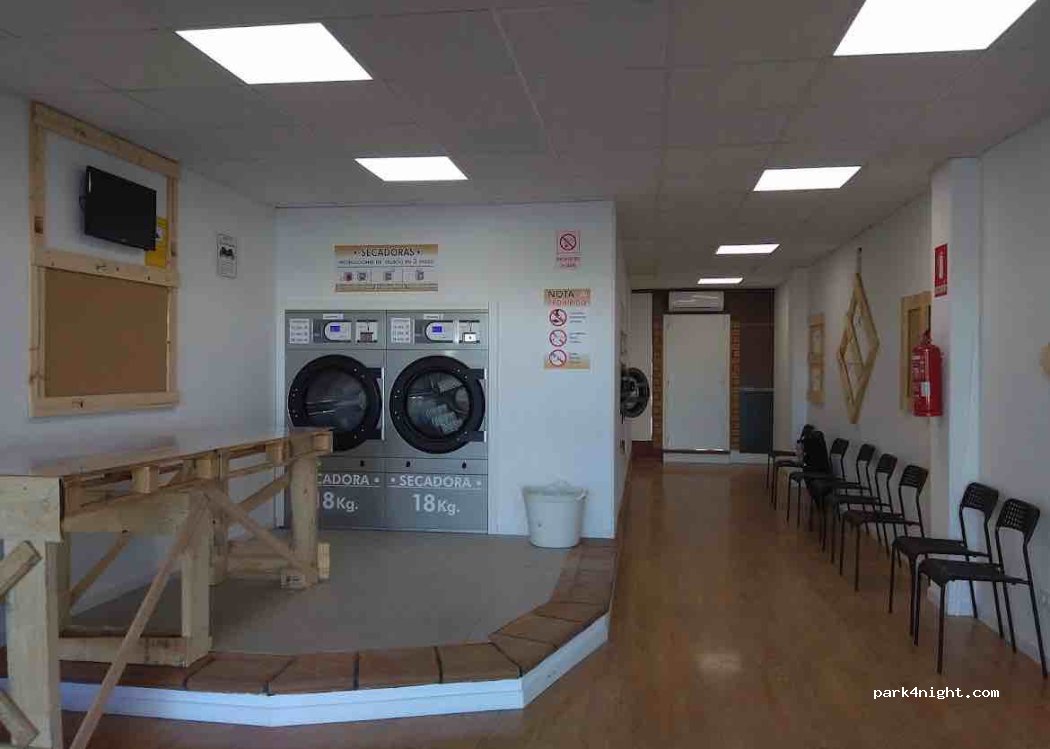 (07660) Santanyí - 31 Avinguda de Calonge — foto 2