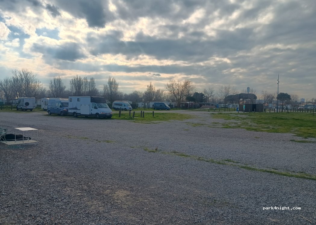 (11560) Fleury - Les Pins — foto 5