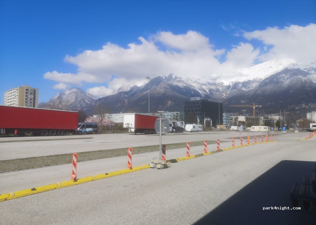 (6020) Innsbruck - Olympiastraße — foto