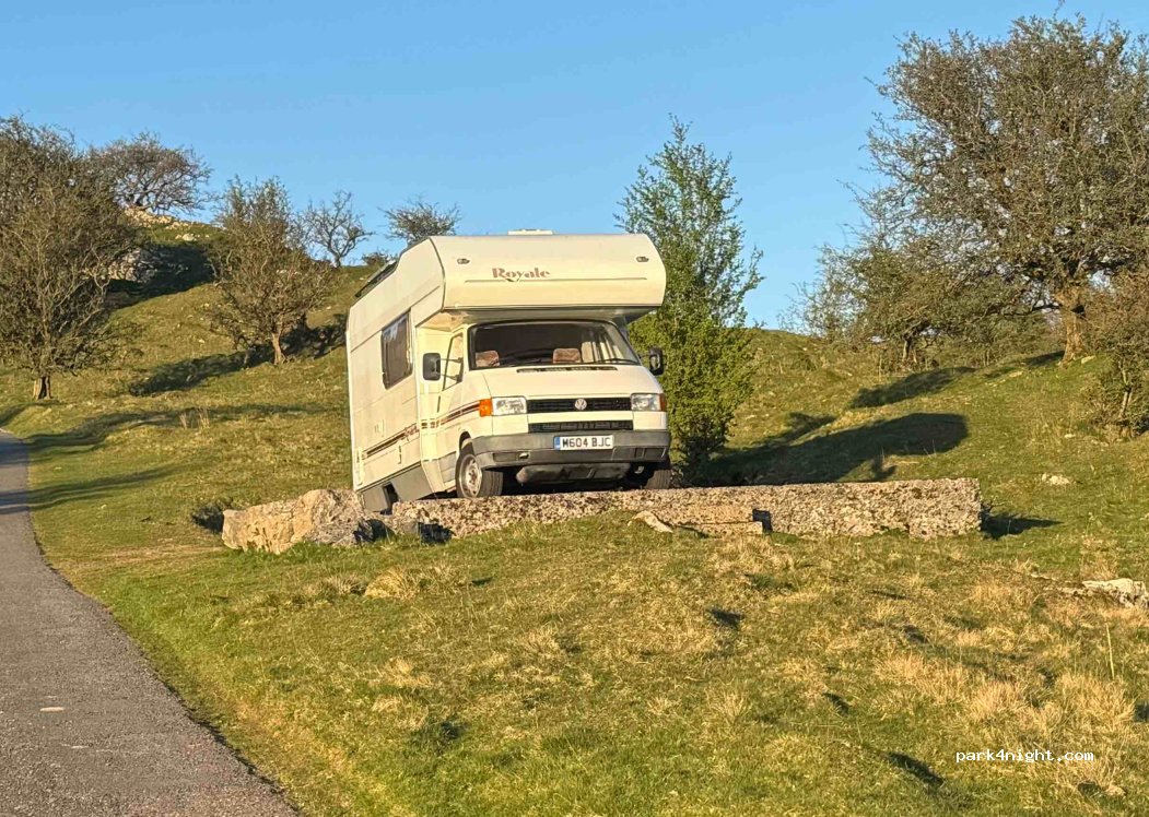 (SA19 6TT) Near Llandeilo - Unnamed Road — foto 2