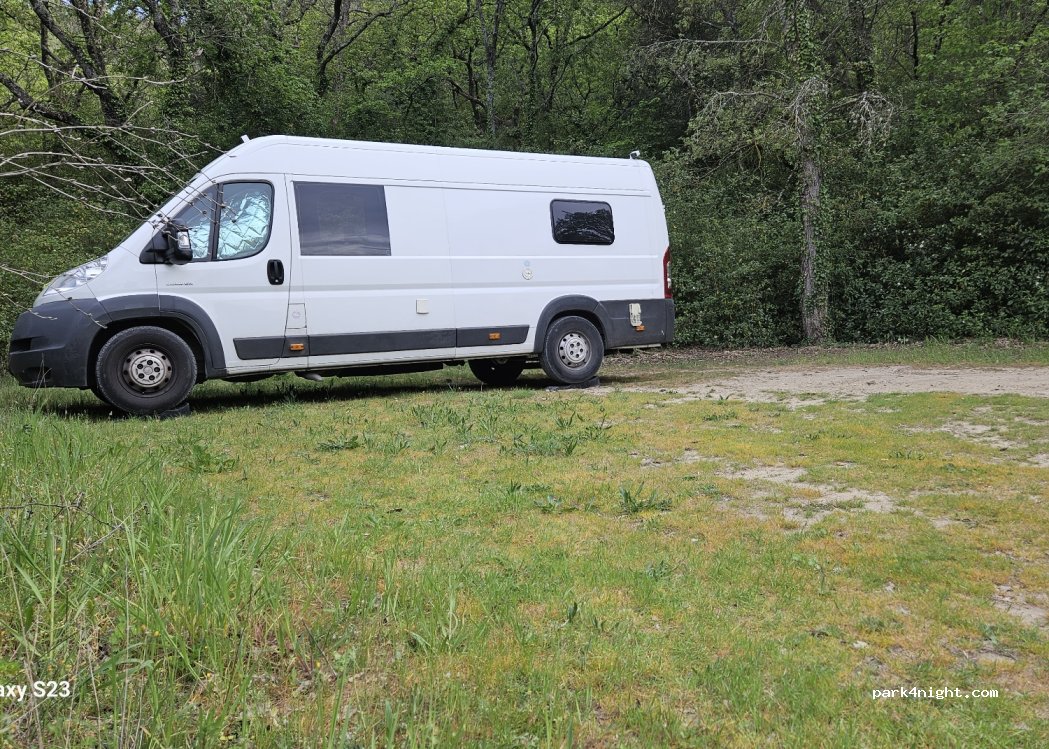 (13980) Alleins - 234 Avenue Sadi Carnot — foto 2