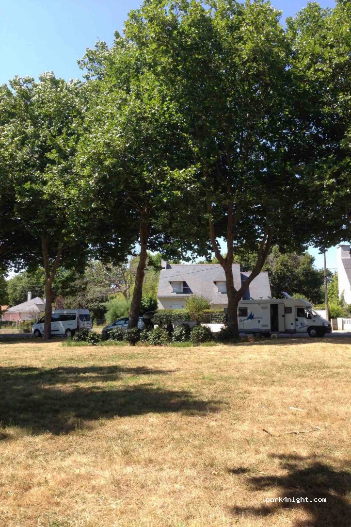 (44600) Saint-Nazaire - 83-91 Boulevard Dumont d'Urville — foto 2