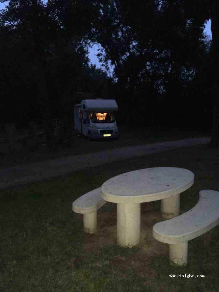 (44600) Saint-Nazaire - 83-91 Boulevard Dumont d'Urville — foto 3
