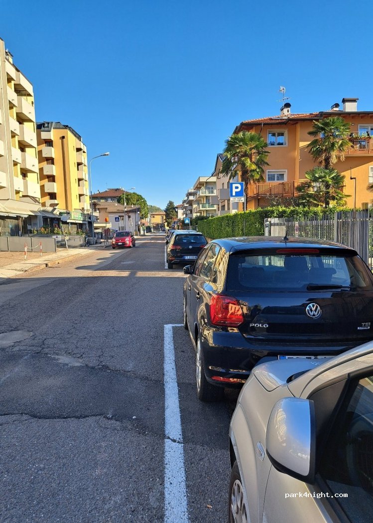 (38122) Trento - 37 Via delle Ghiaie — foto