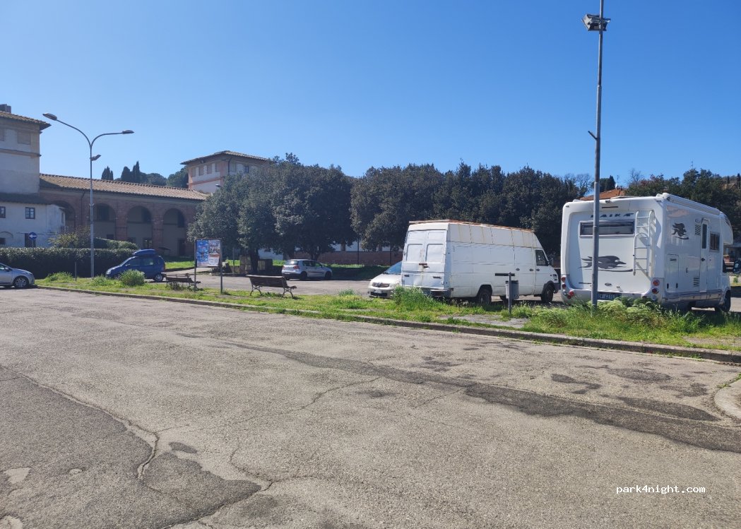 (50054) Fucecchio - 20 Via Ramoni — foto