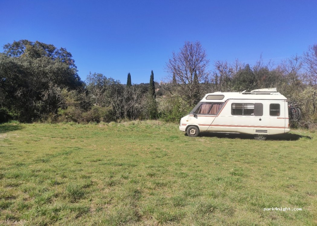 (30580) Belvezet - 106 Le Serraillon — foto