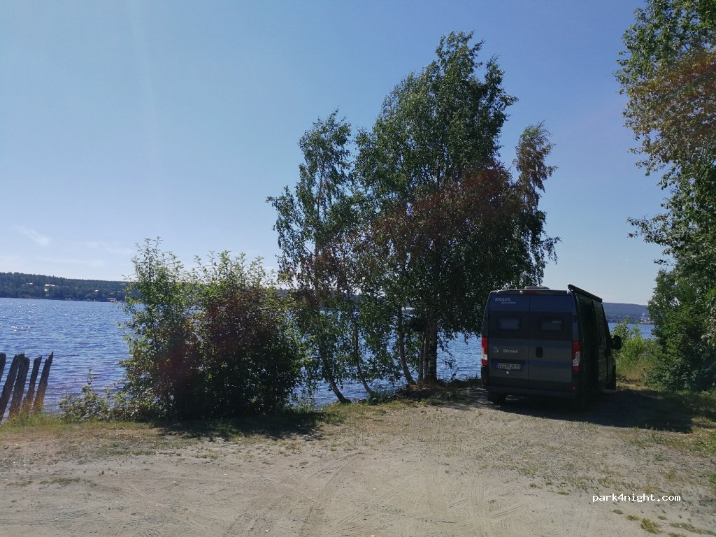 (891 77) Örnsköldsvik - 2 Kättingvägen — foto 2