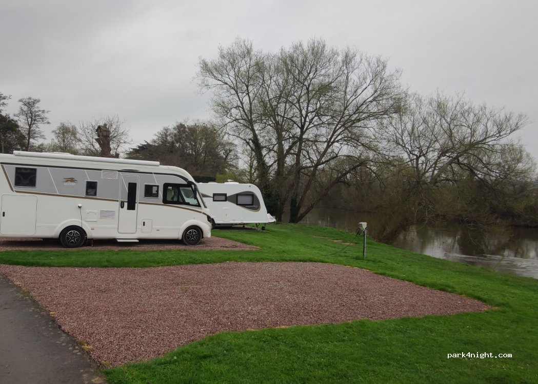 River Wye Caravan and camping park — foto 2