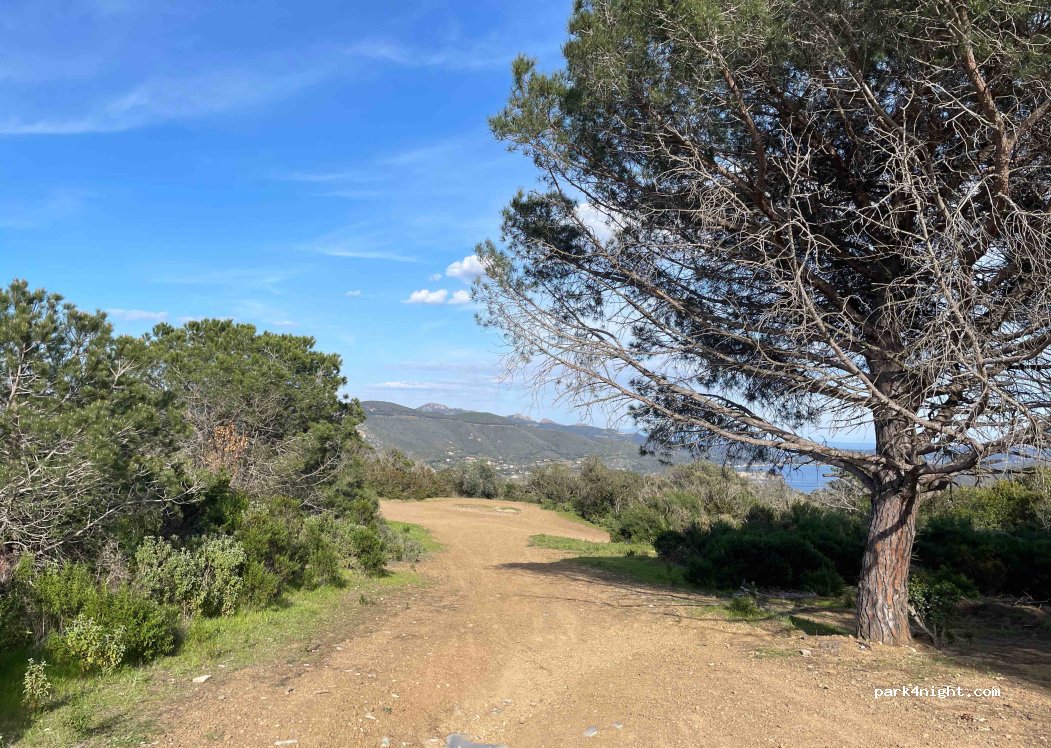 (57031) Capoliveri - Via Laconella — foto