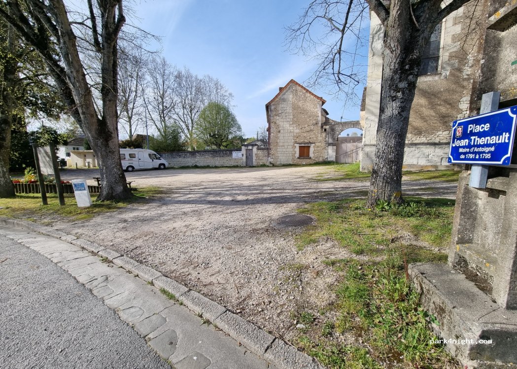 (86100) Châtellerault - 2-22 Chemin du Portail Rouge — foto 2