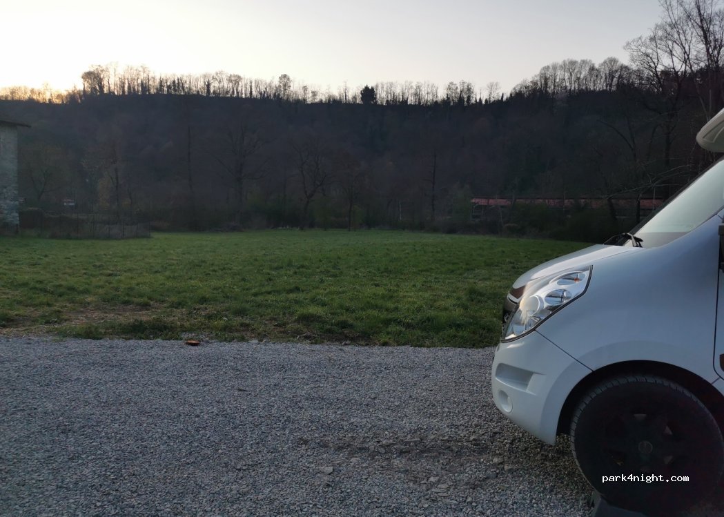 (22070) Cagno - Via Molino del Trotto — foto