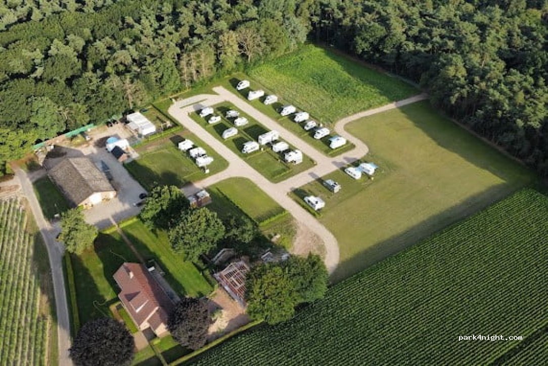 Camperplaats Leudal/Aspergeboerderij Oppe Haes — foto