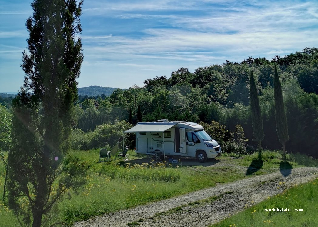 Farm camping Madonna di Pogi — foto