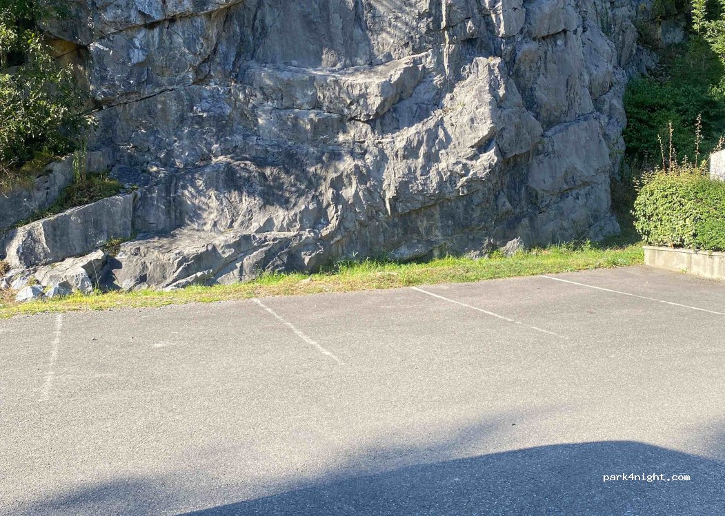 (65100) Jarret - 4 Impasse de la Salle des Fêtes — foto