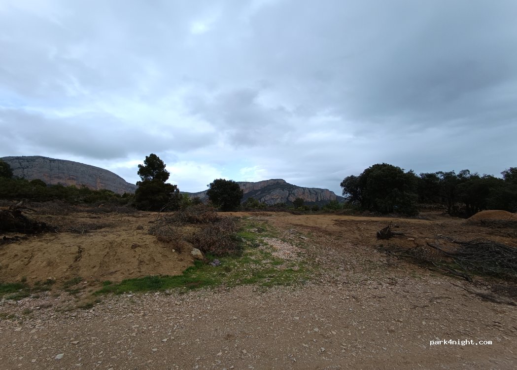 (25735) Vilanova de Meià - Unnamed Road — foto 4