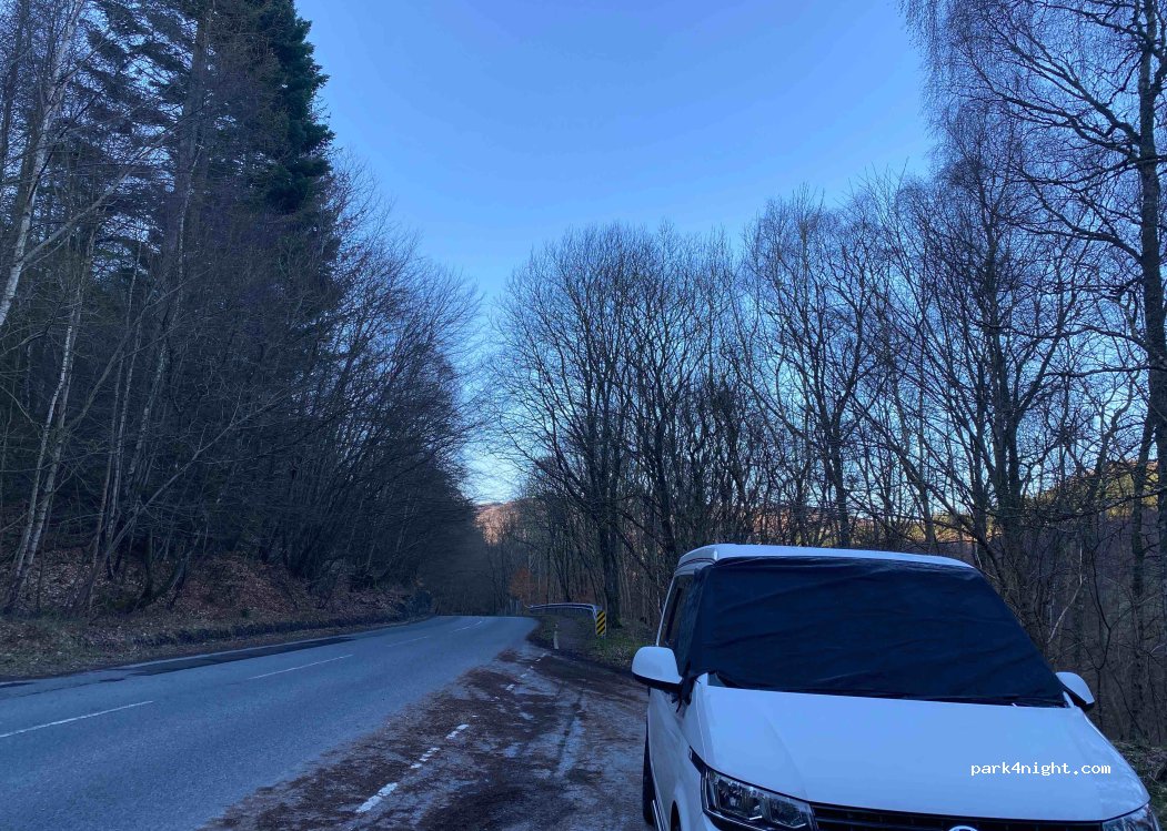 (PH16 5LH) Pitlochry - B8079 — foto