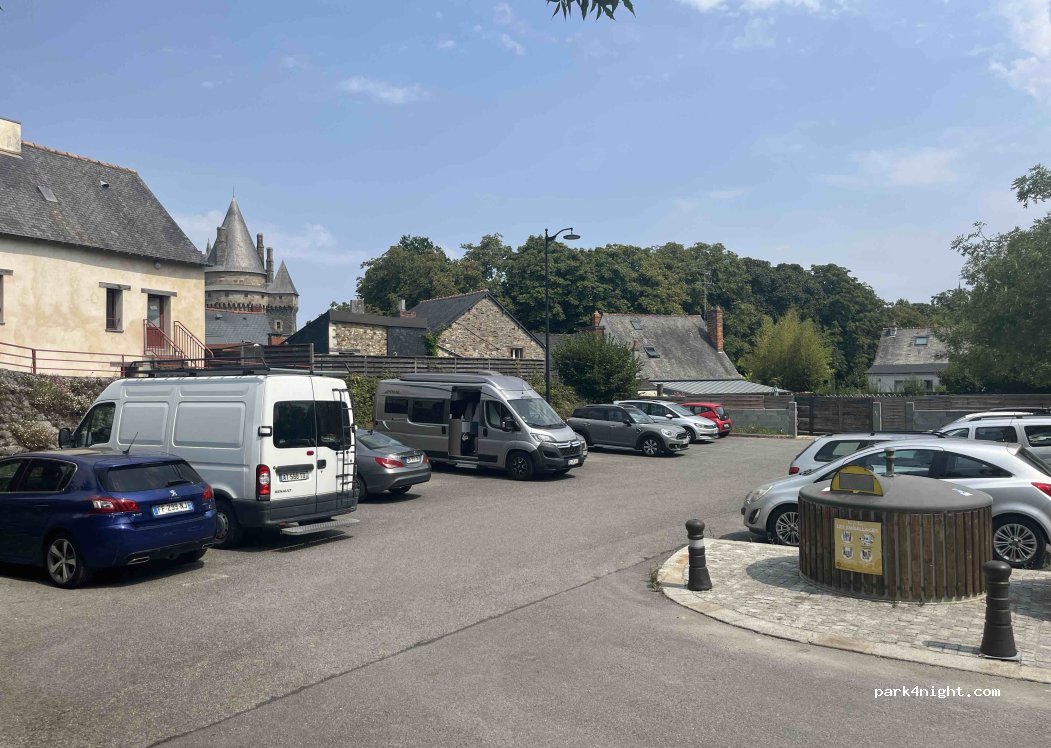 (35500) Vitré - 11 Rue du Bourg aux Moines — foto 3