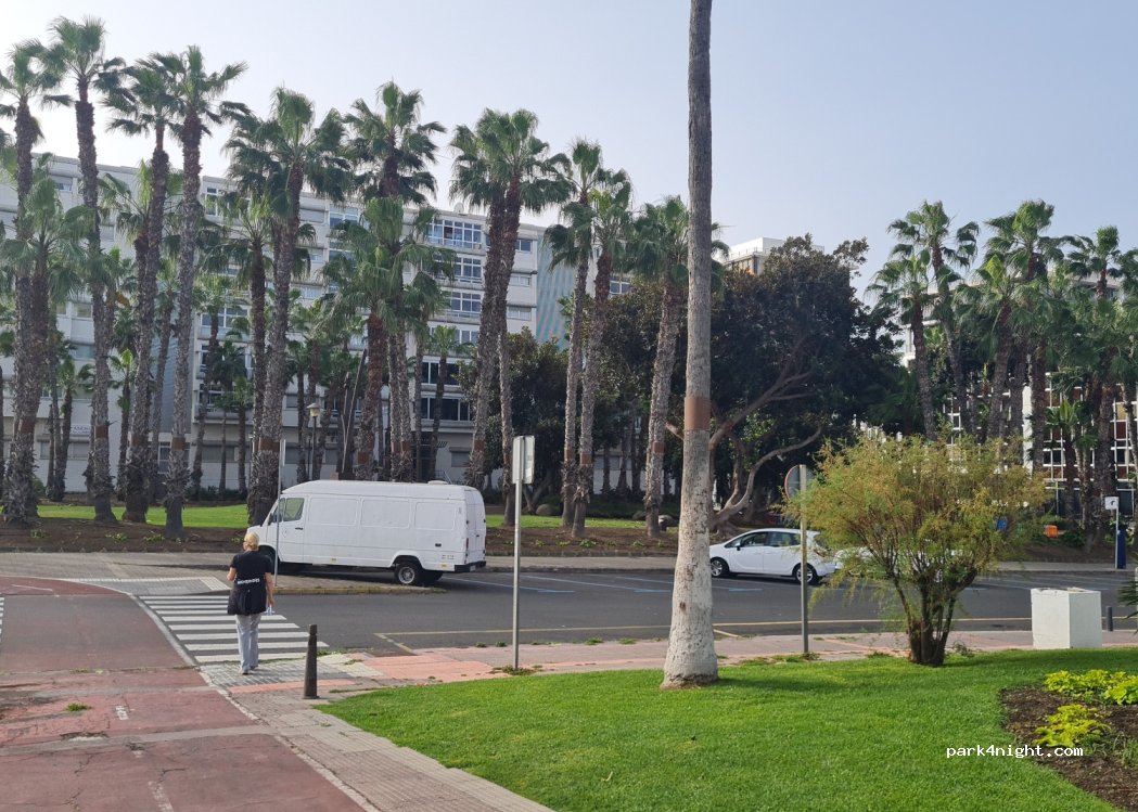 (35003) Las Palmas de Gran Canaria - 2 Avenida Alcalde José Ramirez Bethencourt — foto 2