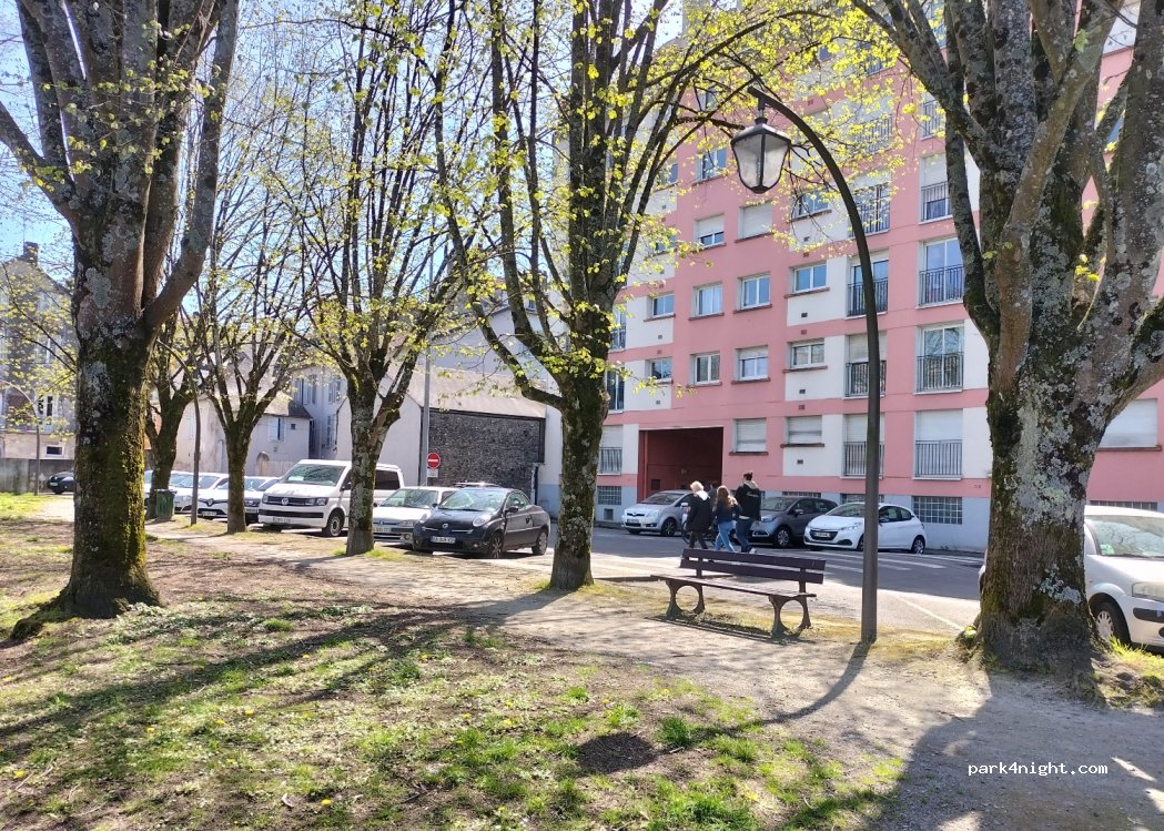 (64000) Pau - 8 Rue Amédée Roussille — foto 2