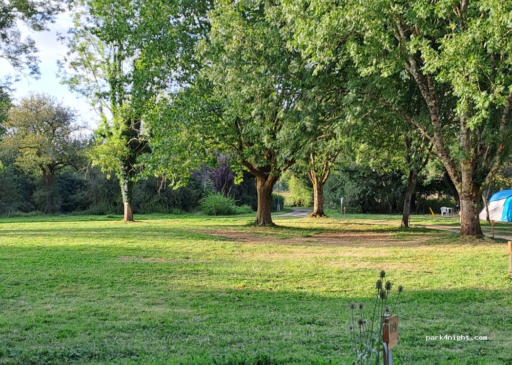 Camping Municipal Le Pré du Roi — foto 4