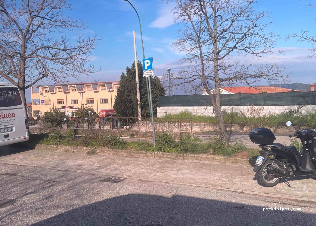 (84078) Vallo della Lucania - 30 Via E. Passaro — foto