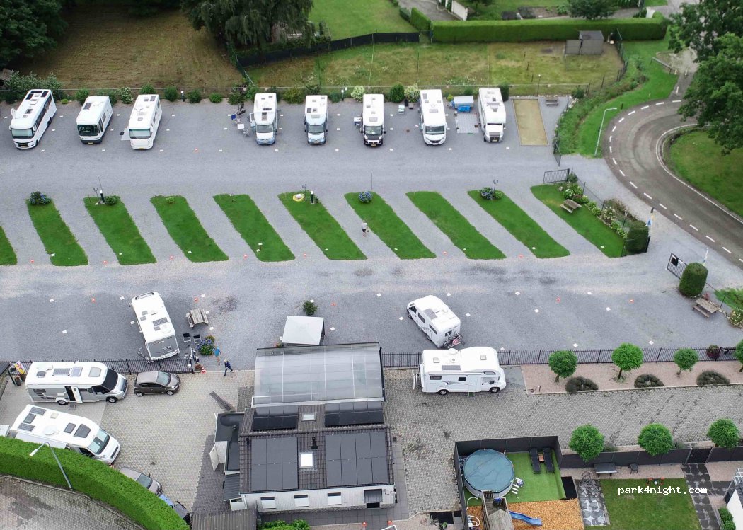 Camperplaats Weert — foto 2