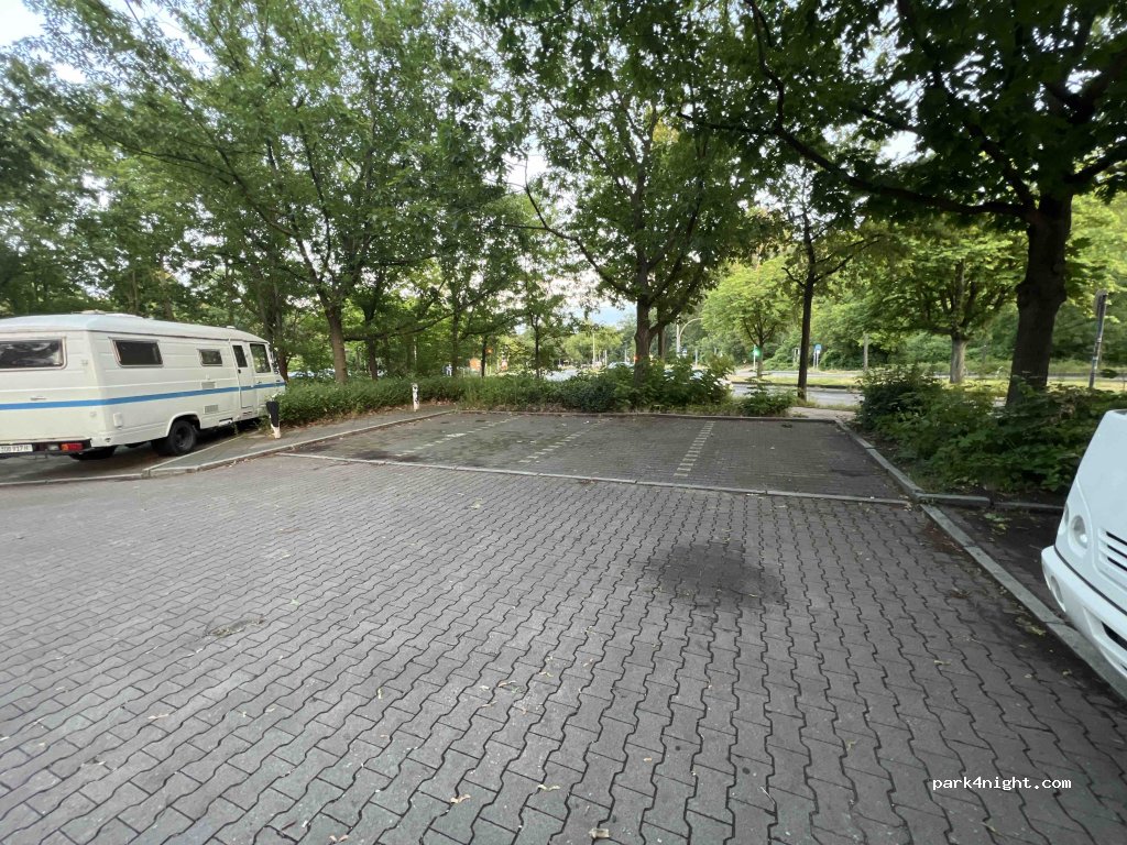 (12157) Berlin - 40 Kol.Einigkeit — foto 4