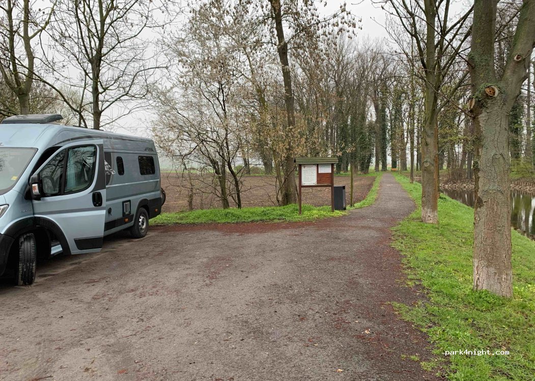 (06618) Naumburg (Saale) - 119 Max-Klinger-Straße — foto 2