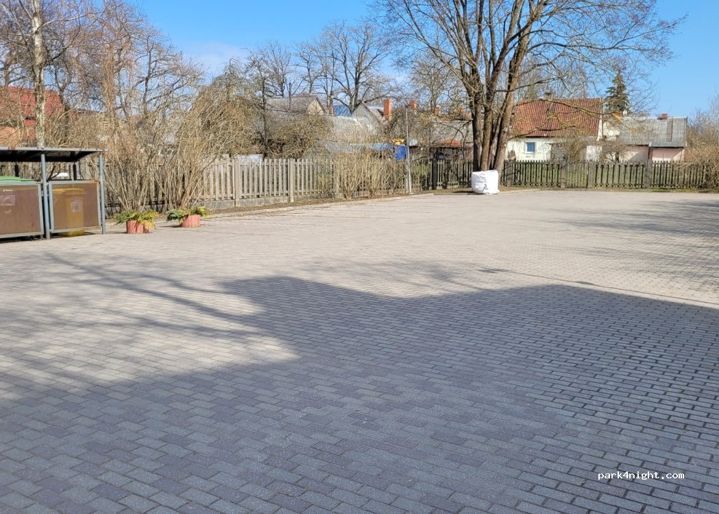 (3301) Kuldīga - 3 Pilsētas laukums — foto